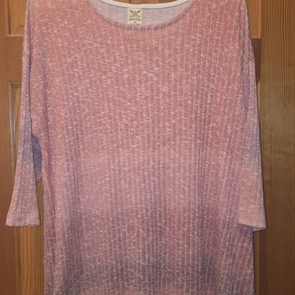 Clothing Lot Size 2XL - Picture 3 of 4